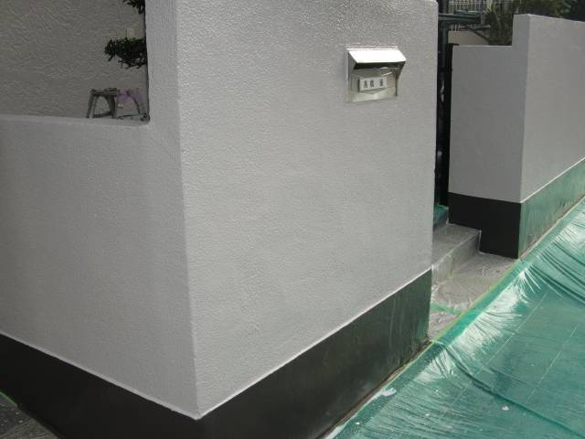 2014.10.24T様邸63擁壁塗装施工完了