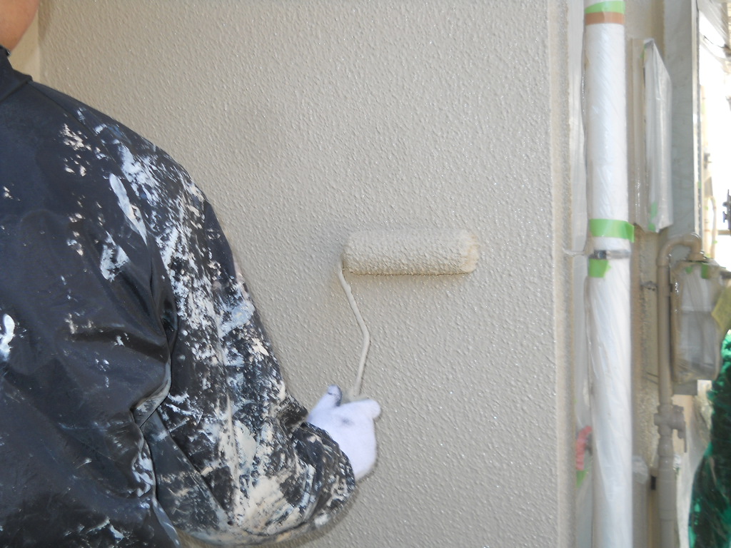 20131220Ｓ様邸④外壁塗装工事　上塗り